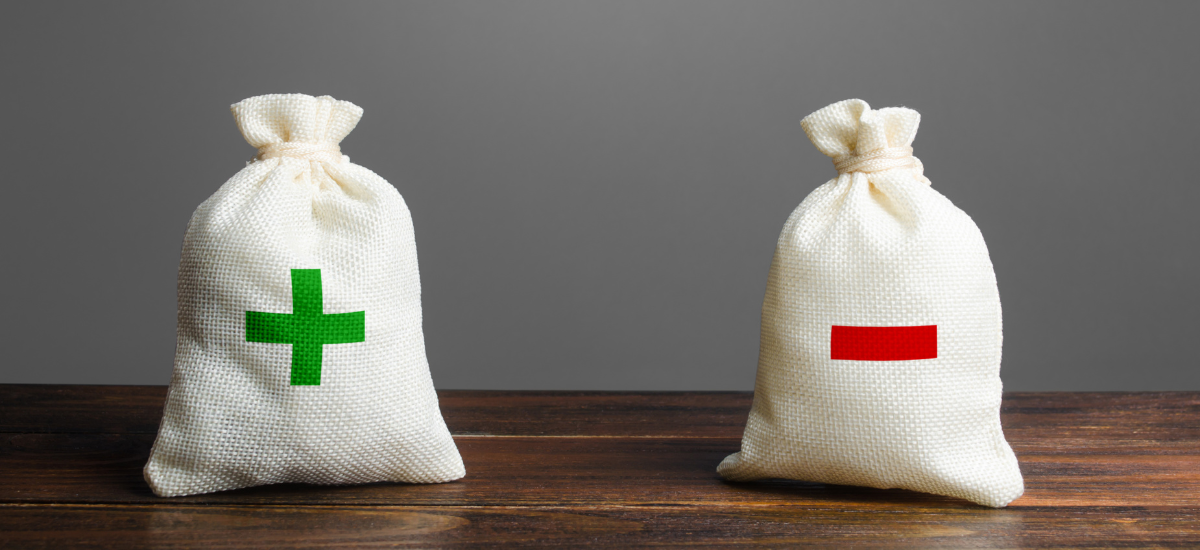 インプラント治療と入れ歯の違いとは?種類ごとの選び方を歯科医が徹底解説